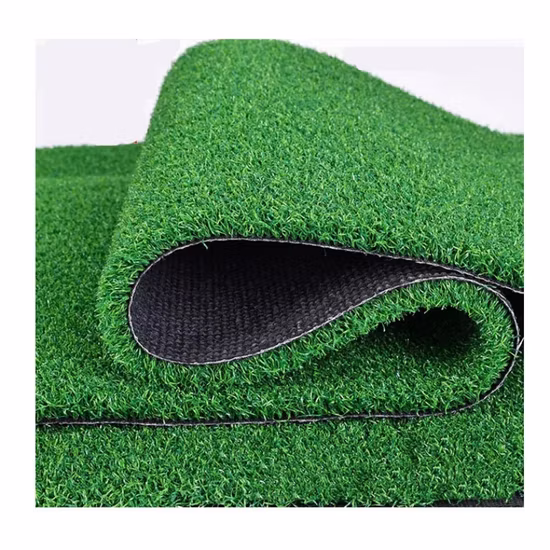 Césped artificial de césped sintético de ocio artificial de material duradero resistente al fuego de 15 mm para césped de paisaje